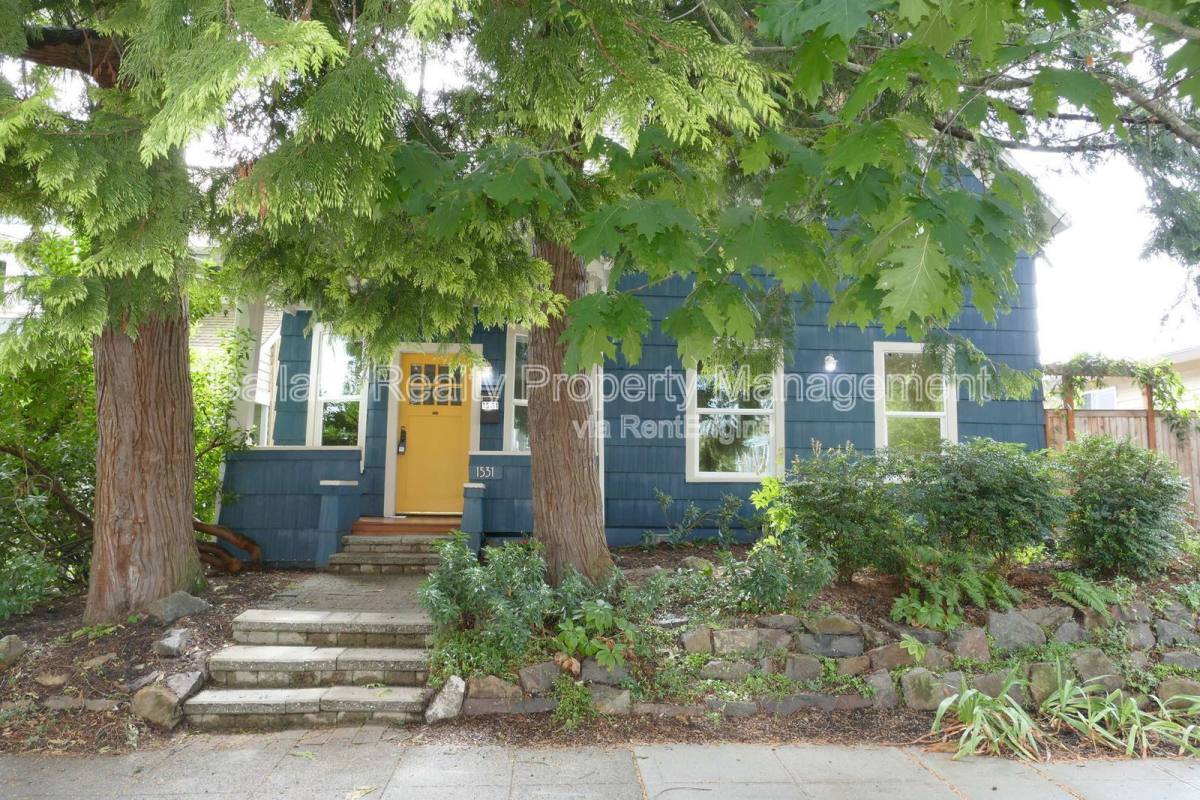 House for rent at 1531 NW 62nd St, Seattle, WA 98107