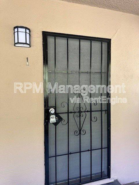 Apartment for rent at 17620 Burbank Blvd #1, Encino, CA 91316