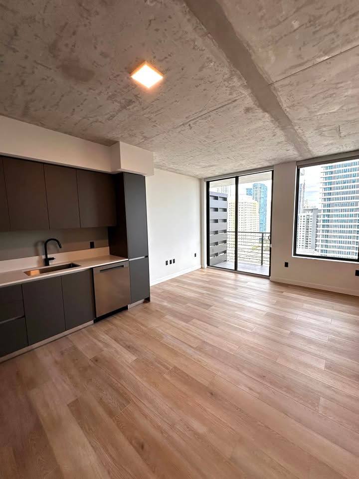 Apartment for rent at 307 SW 5th St #1804, Fort Lauderdale, FL 33315