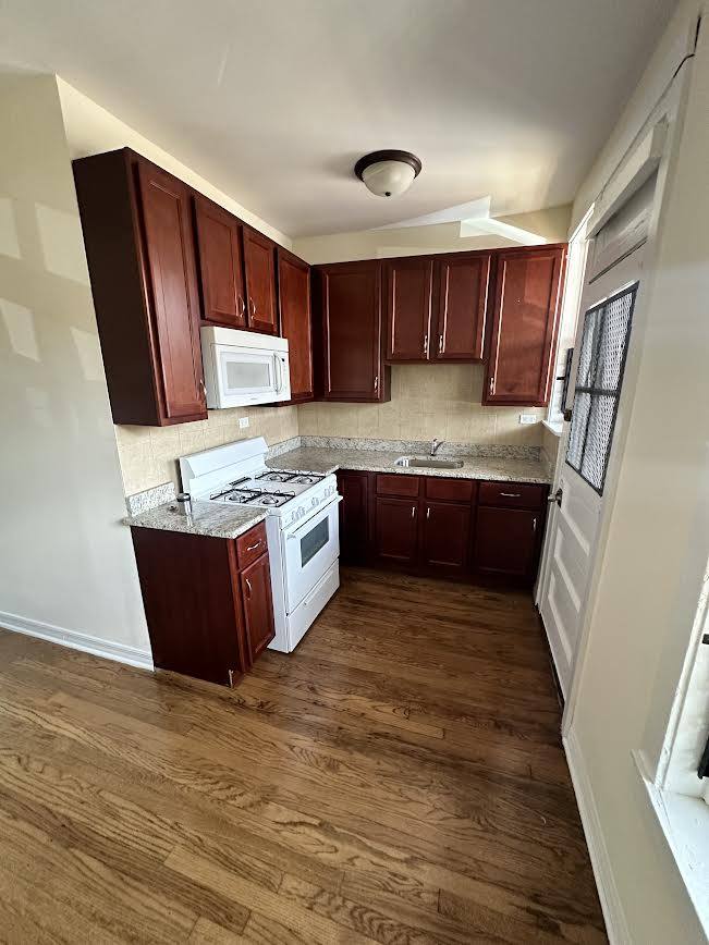 Apartment for rent at 2661 N Spaulding Ave, Chicago, IL 60647