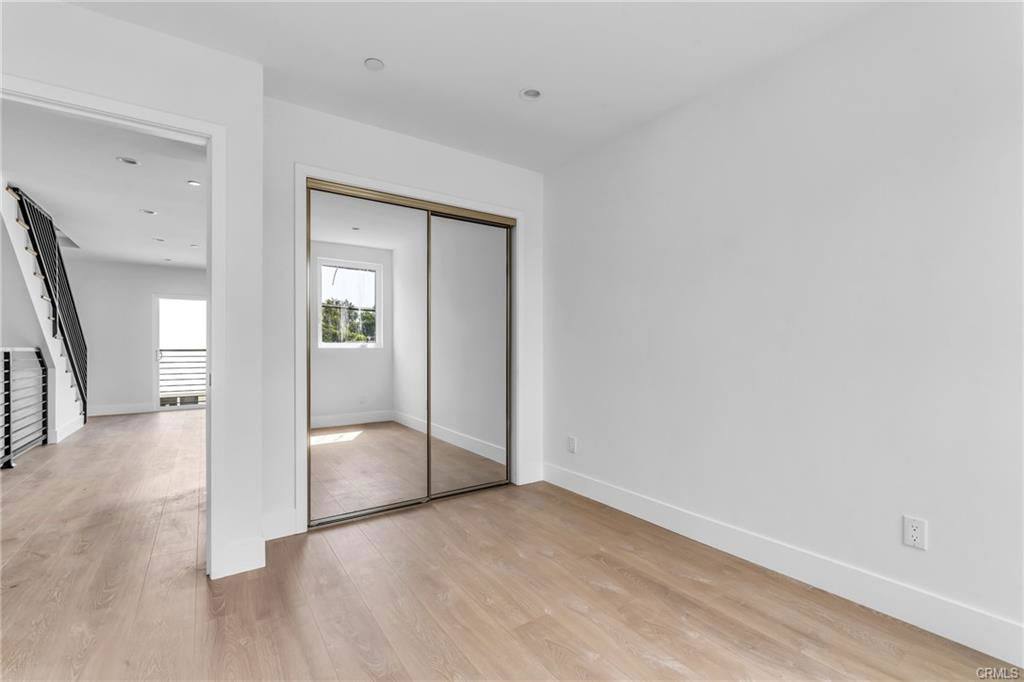4453 Colfax Ave #2, North Hollywood, CA 91602