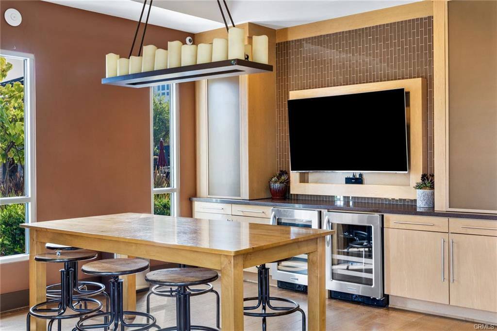 Townhouse for rent at 13123 Park Place #101, Hawthorne, CA 90250