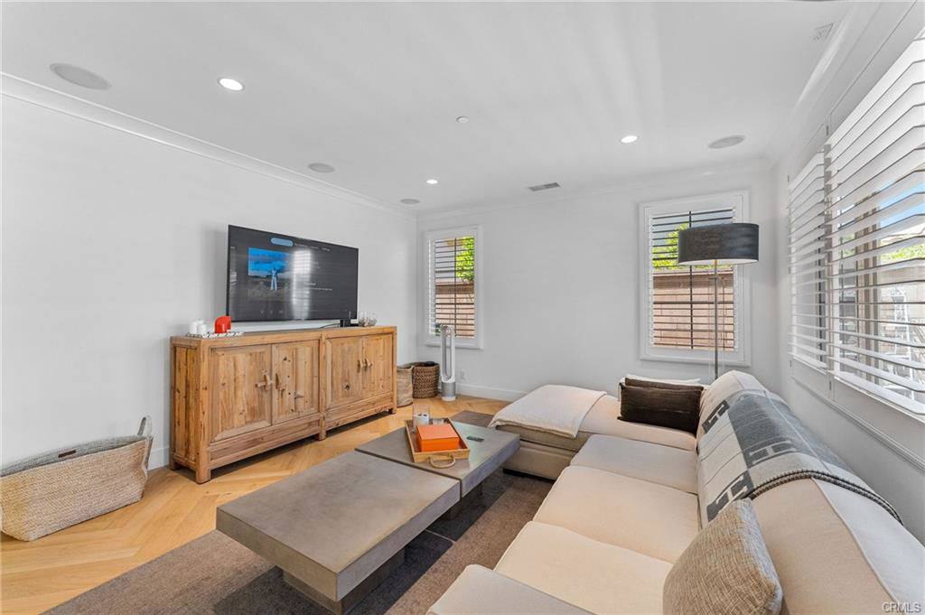 74 Cactus Flower, Irvine, CA 92620