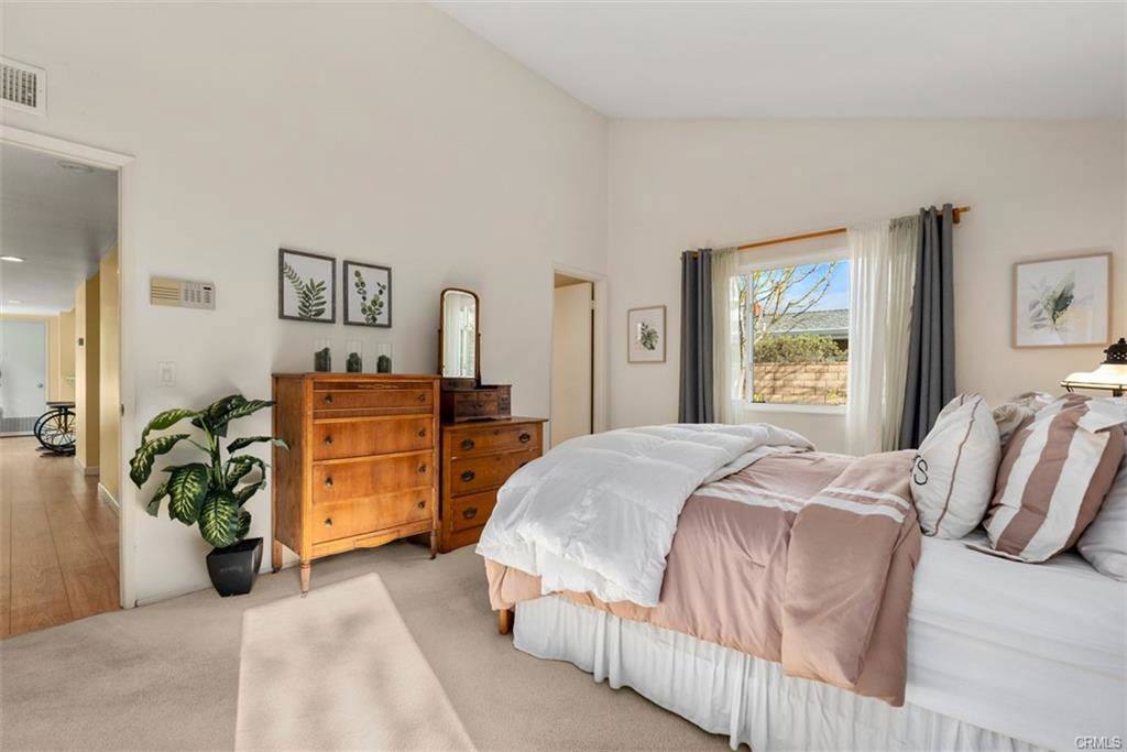 House for rent at 19392 Sierra Bello Rd, Irvine, CA 92603
