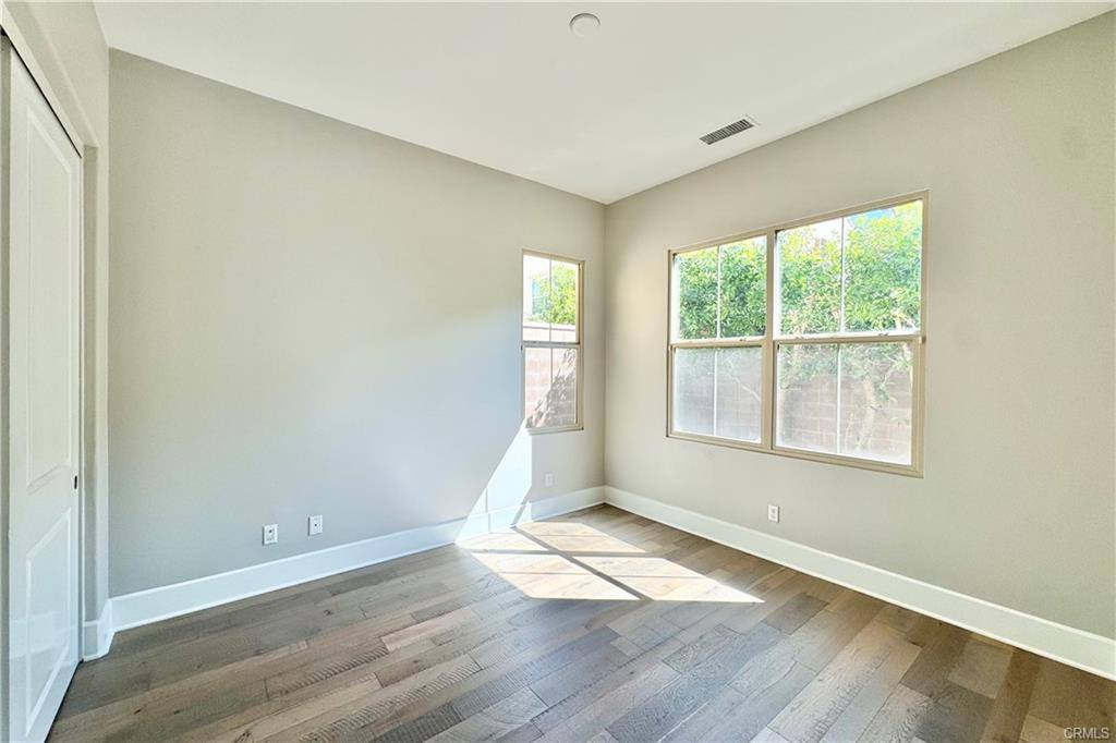 54 Rexford, Irvine, CA 92620