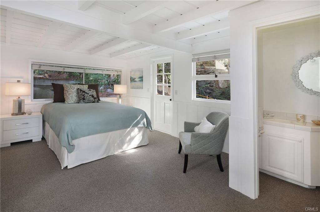 House for rent at 2856 Rounsevel Terrace, Laguna Beach, CA 92651