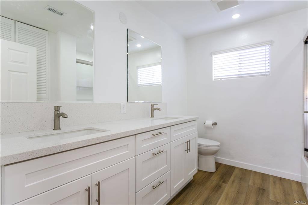 5232 Topanga Canyon Blvd, Woodland Hills, CA 91364