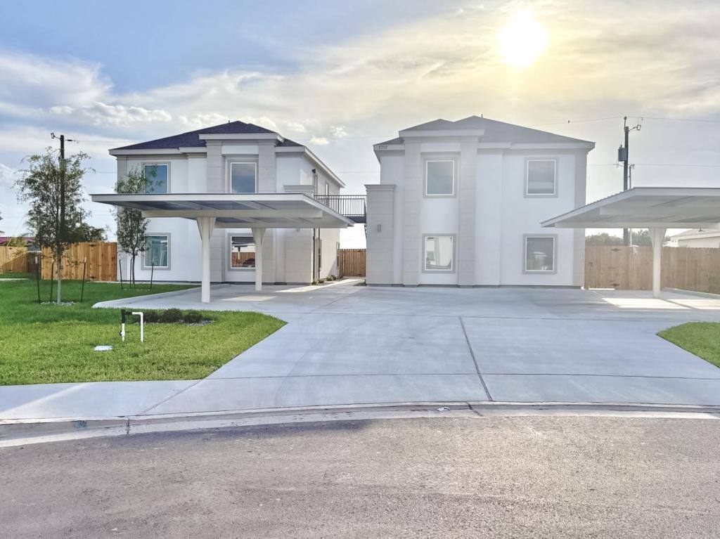 Apartment for rent at 7707 58th Lane, Mission, TX 78573