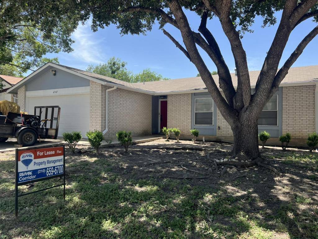 House for rent at 4947 Nuthatch St, San Antonio, TX 78217
