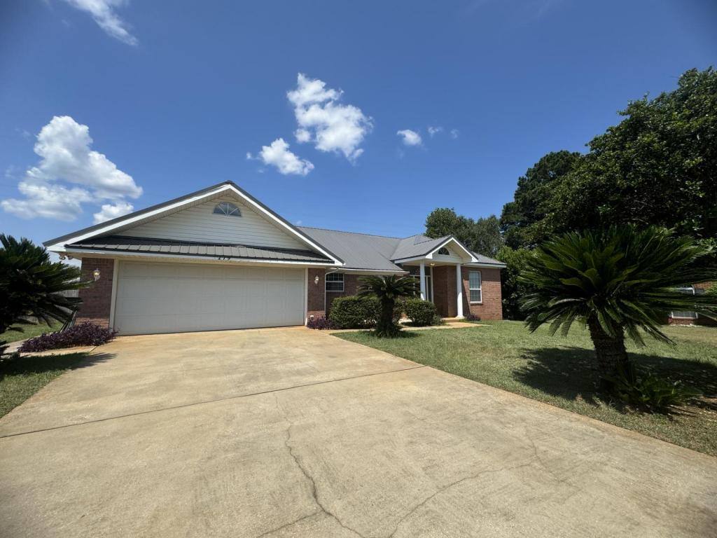 House for rent at 279 Trent Rd, Enterprise, AL 36330