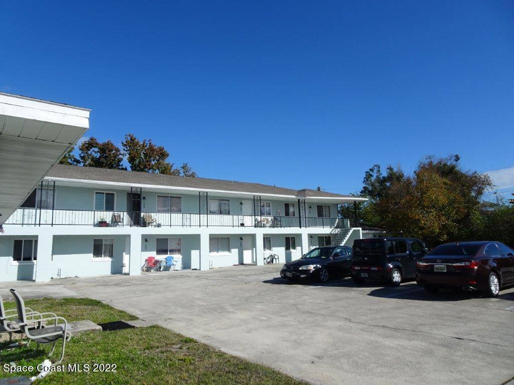 Apartment for rent at 1584 S St, Titusville, FL 32780