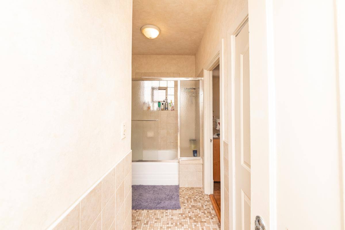 Apartment for rent at 3415 N Elaine Place #3, Chicago, IL 60657