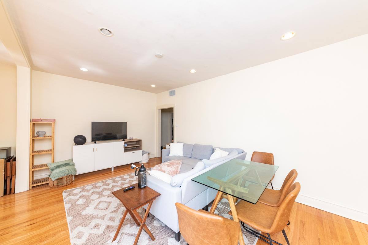 Apartment for rent at 3415 N Elaine Place #3, Chicago, IL 60657
