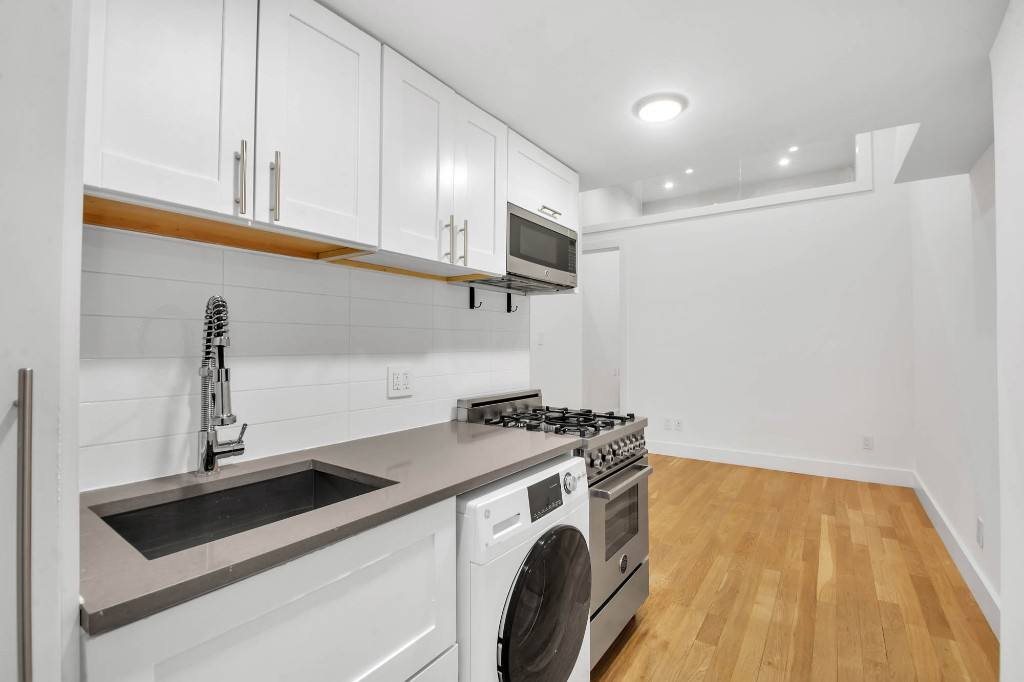 Apartment for rent at 220 E 22nd St #2M, New York, NY 10010