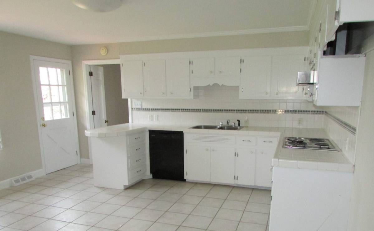 Apartment for rent at 100 Main St, McAdenville, NC 28101