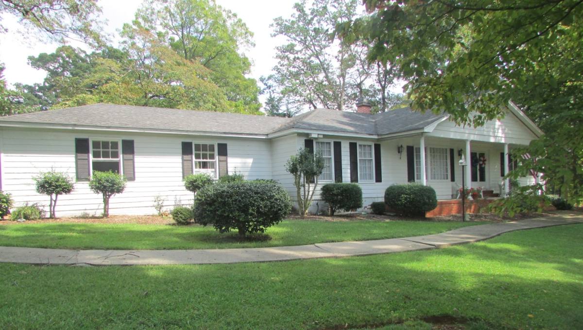 Apartment for rent at 100 Main St, McAdenville, NC 28101