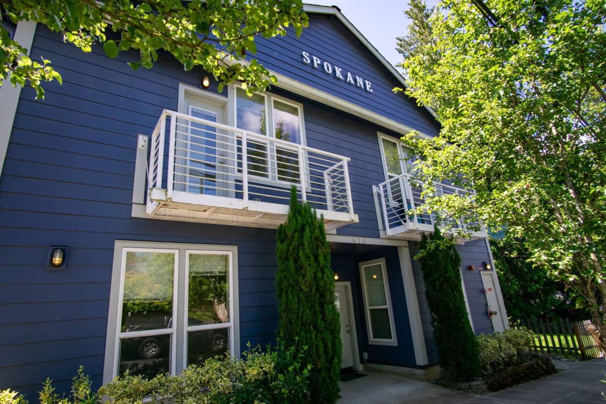 Townhouse for rent at 610 SE Spokane St, Portland, OR 97202