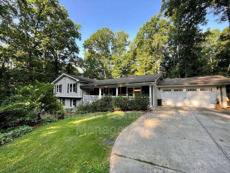 House for rent at 1174 Burnt Creek Court, Decatur, GA 30033