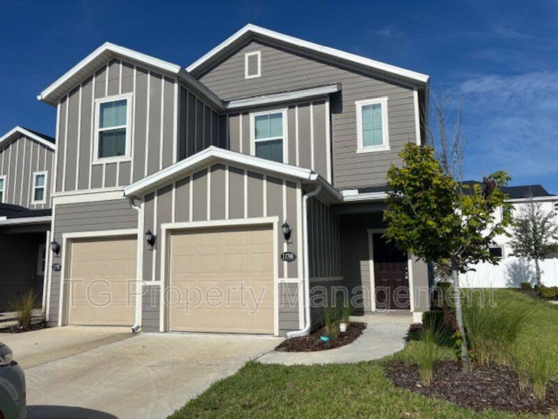 Townhouse for rent at 11790 Junegrass Rd, Jacksonville, FL 32258