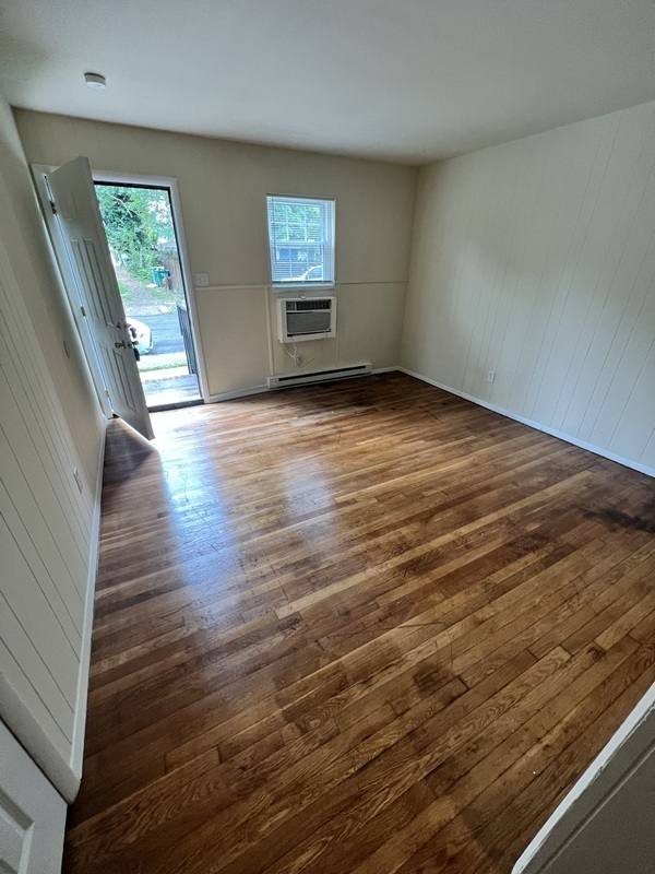 Apartment for rent at 2301 Barton Ave #1, Richmond, VA 23222