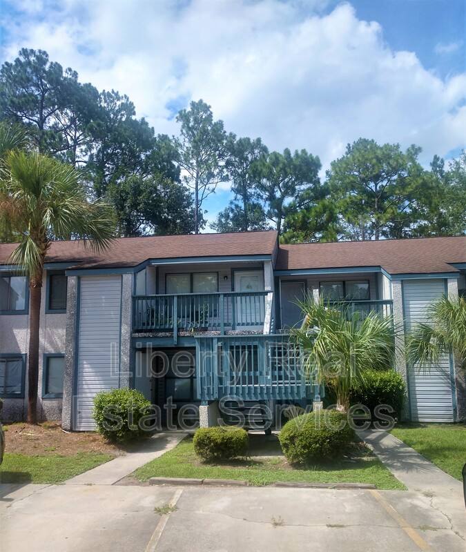 Apartment for rent at 910 Brett Dr #100, Hinesville, GA 31313
