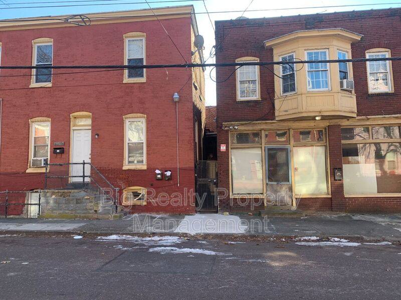 Apartment for rent at 334 Chestnut St - 2nd Floor, Pottstown, PA 19464