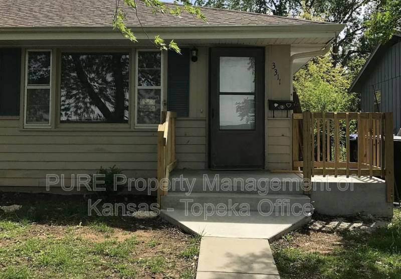 House for rent at 3311 SW 29th Terrace, Topeka, KS 66614