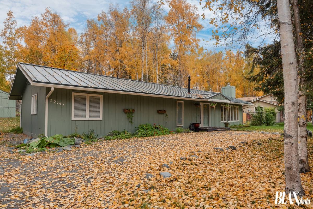 House for rent at 22743 Northwoods Dr, Chugiak, AK 99567