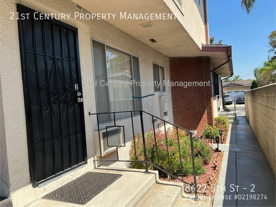 Apartment for rent at 8622 5th St #2, Downey, CA 90241