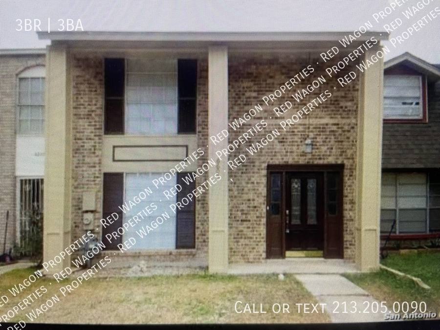 Townhouse for rent at 6605 Spring Hurst Dr, San Antonio, TX 78249