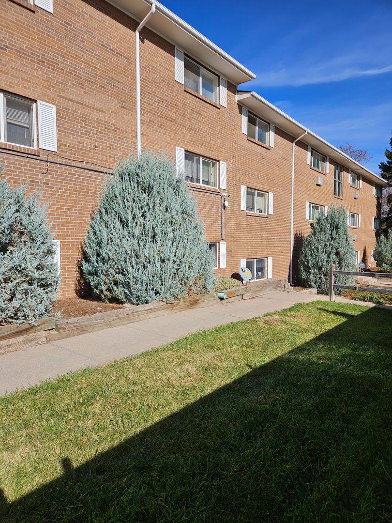 Apartment for rent at 2215 8th Ave, Greeley, CO 80631