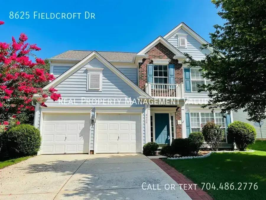 House for rent at 8625 Fieldcroft Dr, Charlotte, NC 28277