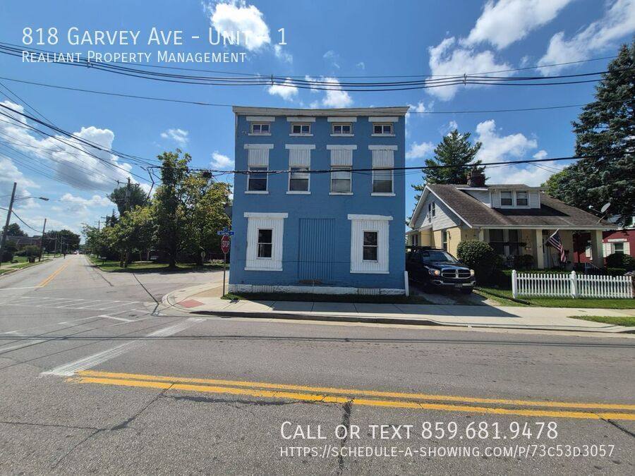 Apartment for rent at 818 Garvey Ave #1, Erlanger, KY 41018