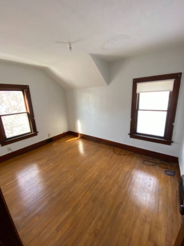 118 W 5 St, Redwood Falls, MN 56283
