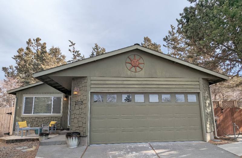 House for rent at 2119 NE Mistletoe Court, Bend, OR 97701
