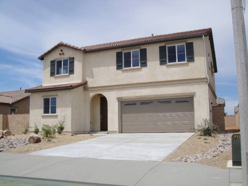 House for rent at 43107 57th St W, Lancaster, CA 93536