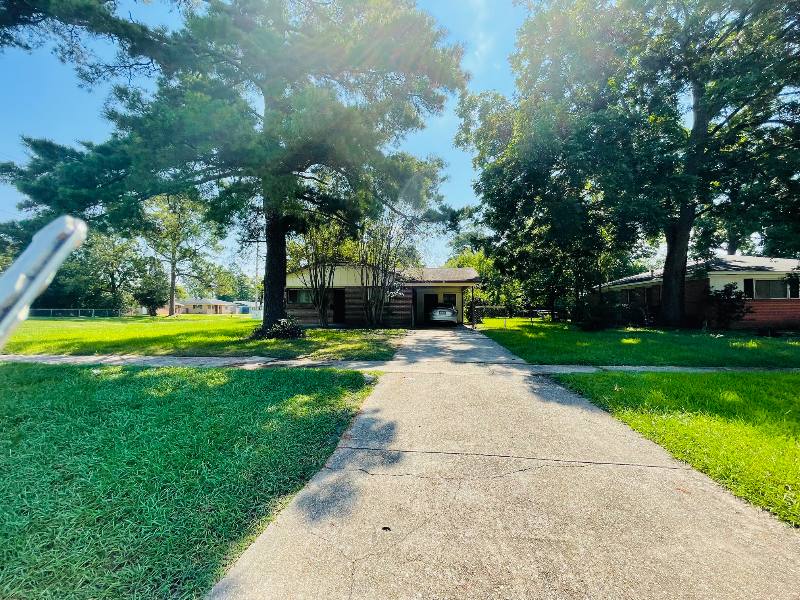 House for rent at 6444 Silverleaf Dr, Baton Rouge, LA 70812