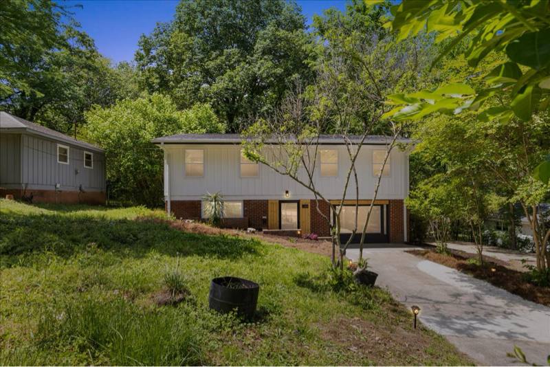 House for rent at 2904 Sprucewood Dr, Durham, NC 27707