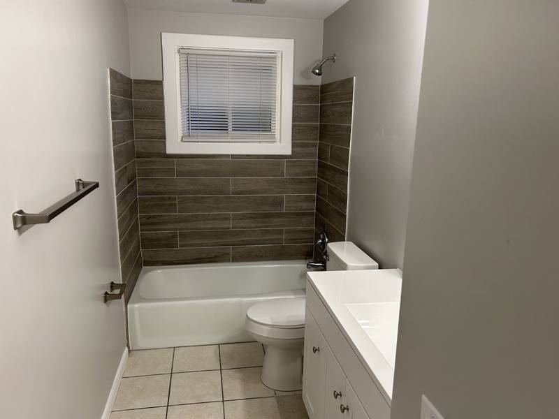 Apartment for rent at 8523 Pleasantwood Ave NW, North Canton, OH 44720