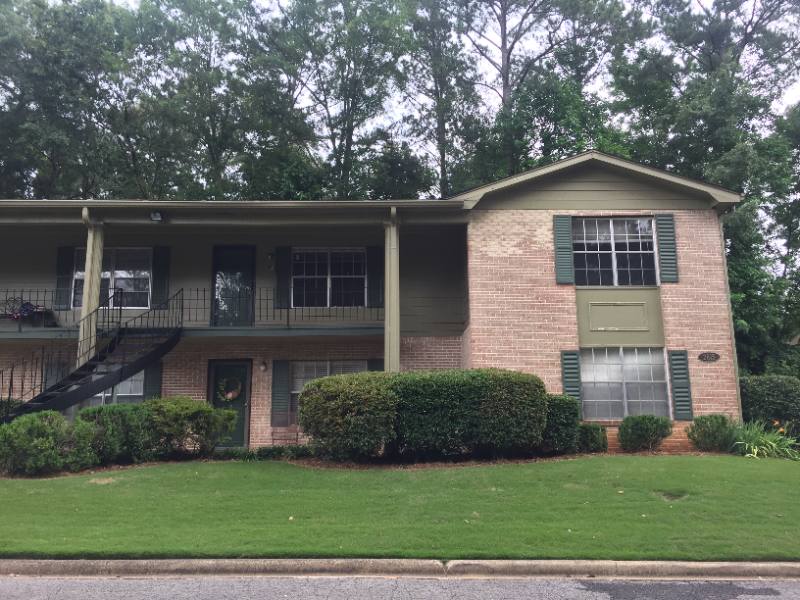 Condo for rent at 2815 Georgetown Dr, Birmingham, AL 35216