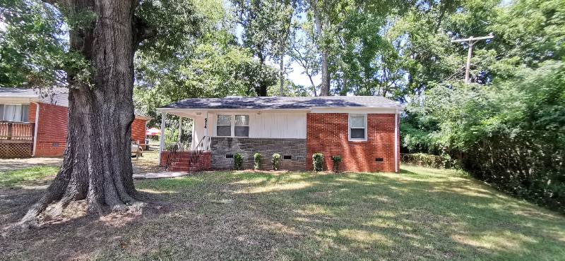 House for rent at 514 Porter St, Charlotte, NC 28208