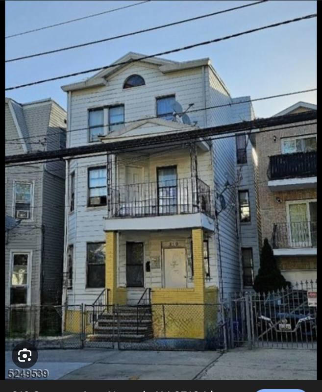 Apartment for rent at 319 Summer Ave #2, Newark, NJ 07104