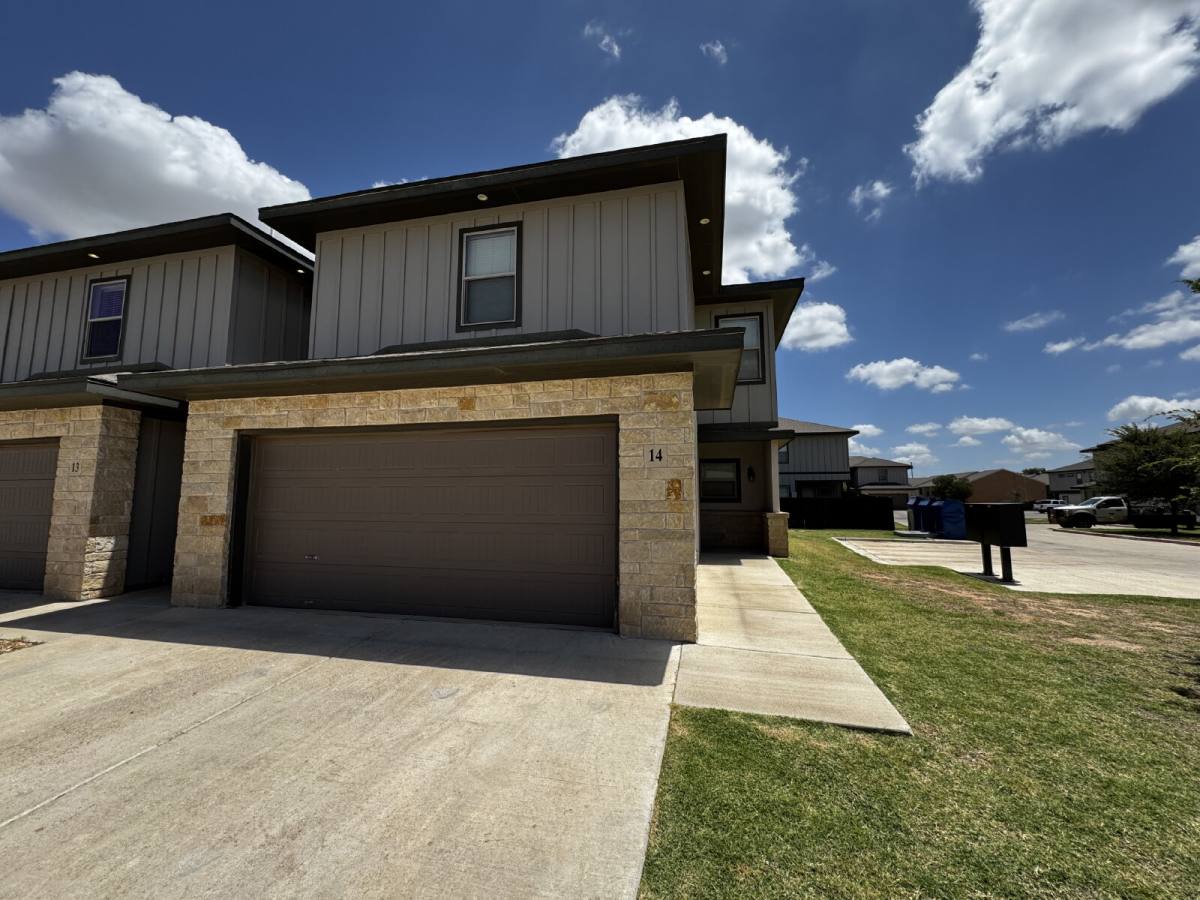 Townhouse for rent at 6040 24th #14, Lubbock, TX 79407