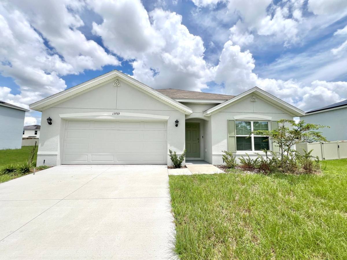 House for rent at 13769 SW 70th Ave, Ocala, FL 34473