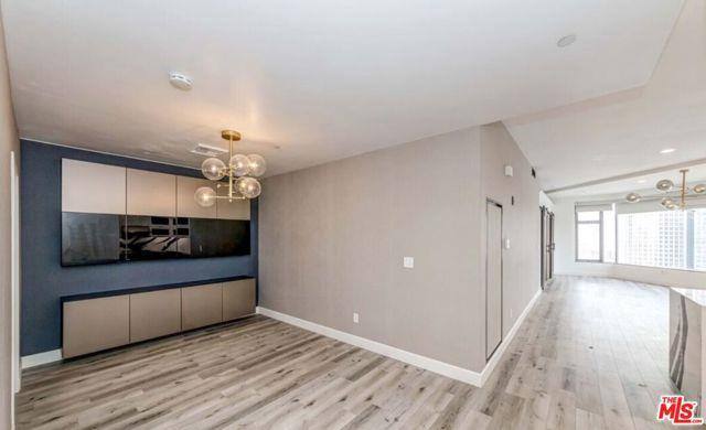 House for rent at 801 S Grand Ave #2205, Los Angeles, CA 90017