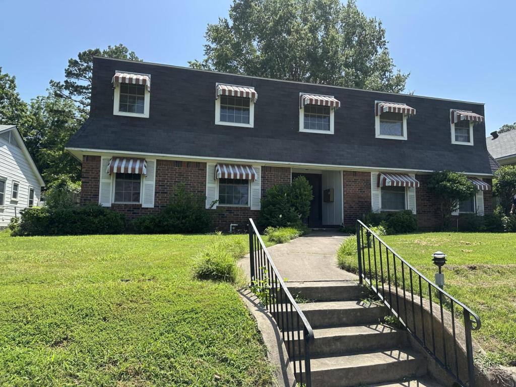 Apartment for rent at 1017 S 22nd St, Fort Smith, AR 72901