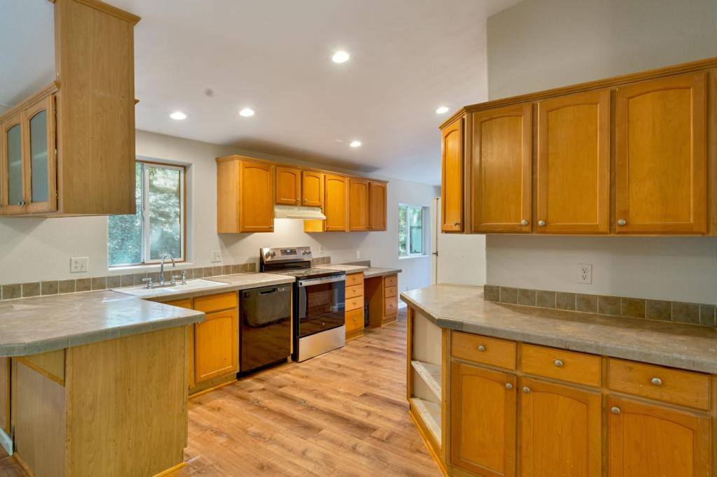House for rent at 1861 Copperton Rd, Camino, CA 95709