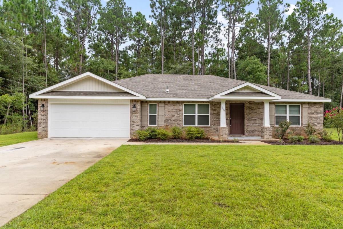 House for rent at 7433 Rexford St, Navarre, FL 32566