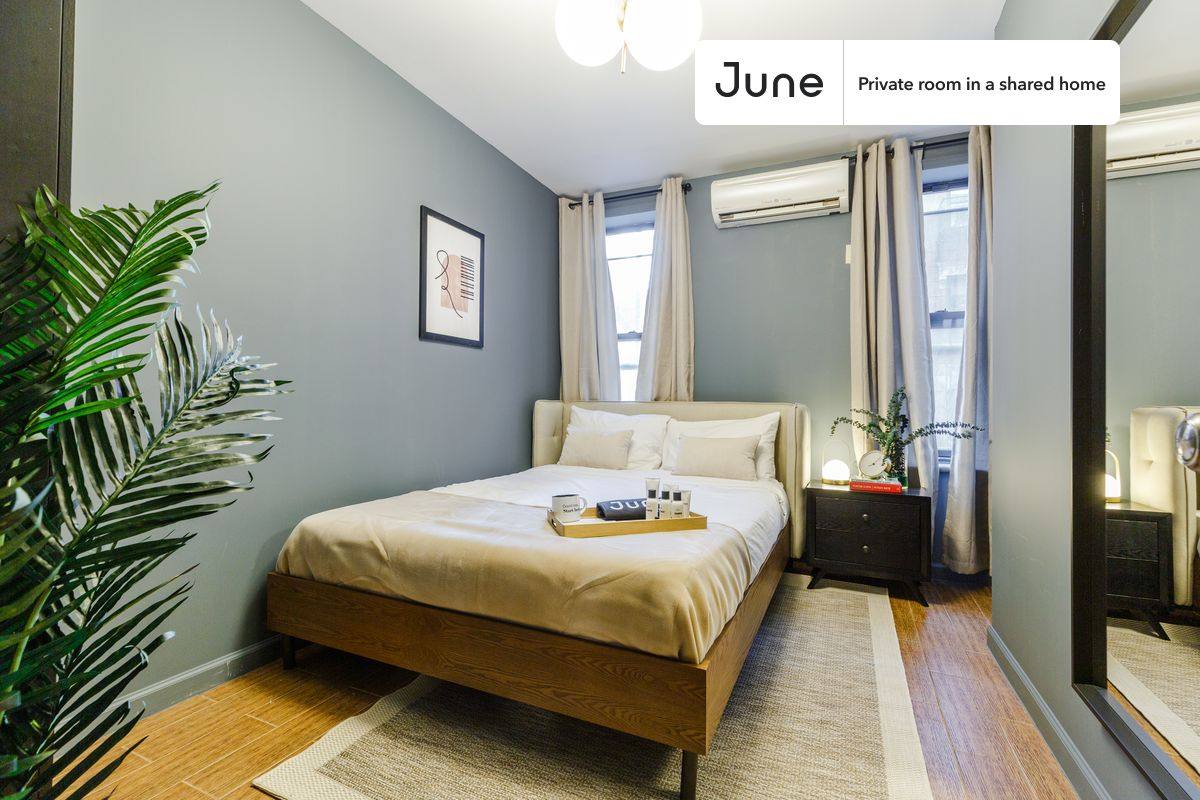 Apartment for rent at 7 Eldridge St, New York, NY 10002