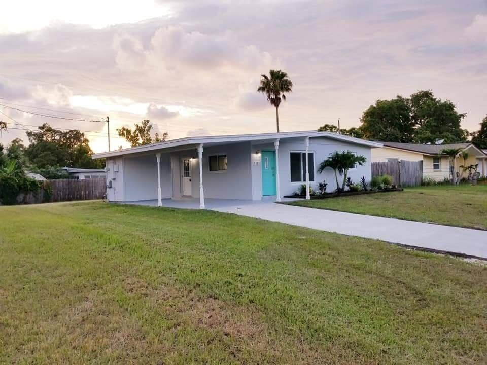 House for rent at 5103 Grand Blvd, New Port Richey, FL 34652